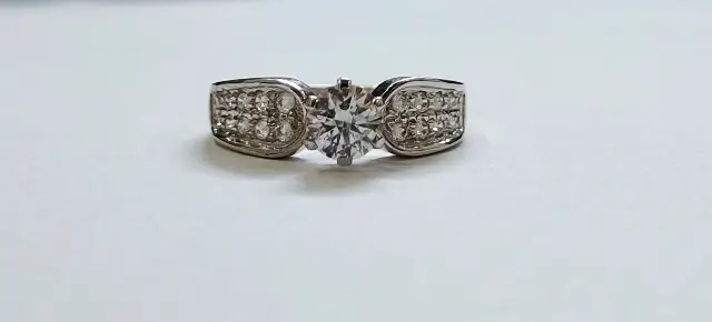 Luminous Micro-Pavé Silver Solitaire Ring Band - Image 2